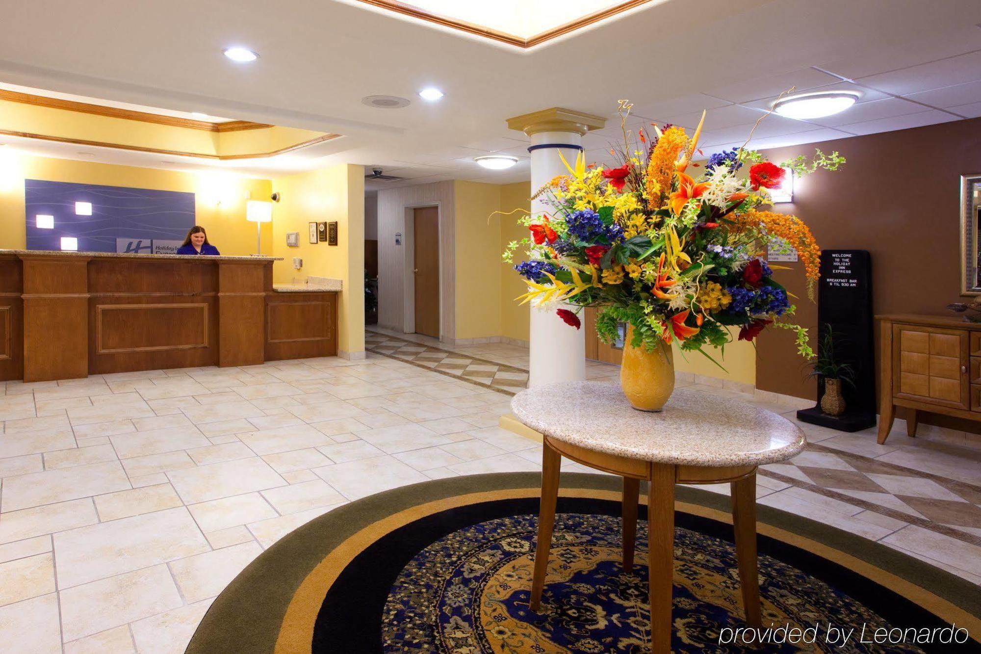 Holiday Inn Express Hotel & Suites Jacksonville-Blount Island Interior photo